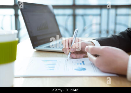 Comment financial reports Stock Photo