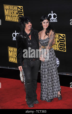 Nikki Sixx, Kat Von D Hollywood Life Magazine's 10th Annual Young