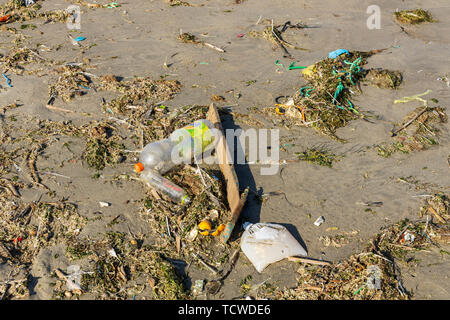Discarded plastic bottles and other rubbish on the beach in Paracas, Peru, South America, Stock Photo