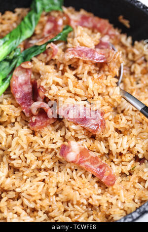 Guang-style cooking rice Stock Photo - Alamy
