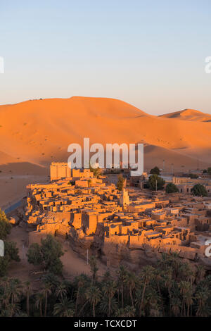 View over the Oasis of Taghit, western Algeria, North Africa, Africa Stock Photo