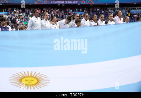 Paris, France. 10th June, 2019. Starting players of Argentina line up before the group D match at the 2019 FIFA Women's World Cup in Paris, France, June 10, 2019. The match ended in a 0-0 draw. Credit: Ding Xu/Xinhua/Alamy Live News Stock Photo