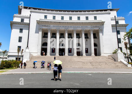 Jun 8, 2019 People entering the National Museum of Natural History, Manila, Philippines Stock Photo