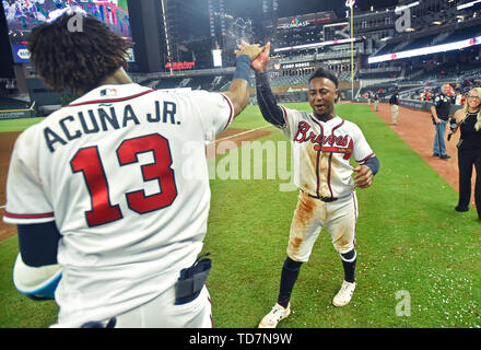 Ozzie Albies, Orlando Arcia highlight: Braves infield duo teams up for  incredible putout - DraftKings Network