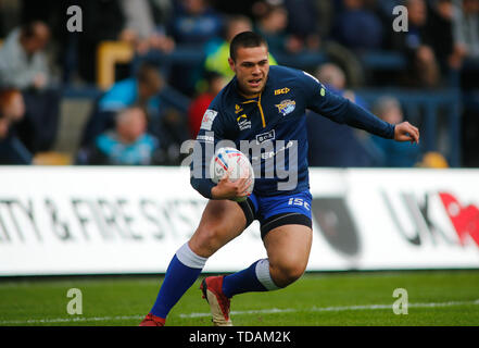 Emerald Headingley Stadium, Leeds, West Yorkshire, 14th June 2019. Tui Lolohea of Leeds Rhinos warms up during the Betfred Super League fixture at Emerald Headingley Stadium, Leeds. Credit: Touchlinepics/Alamy Live News Stock Photo