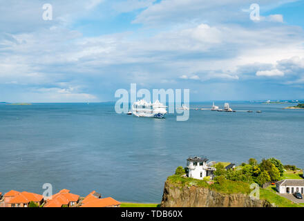 Princess Cruises ship, Crown Princess, moored in Firth of Forth, seen from Forth Rail Bridge, Scotland, UK Stock Photo