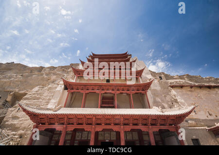 Nine-storey building of the Mogao Grottoes in Dunhuang, Gansu Province Stock Photo