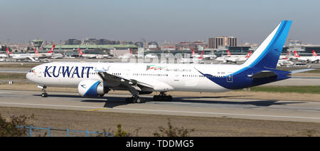 ISTANBUL, TURKEY - MARCH 17, 2019: Kuwait Airways Boeing 777-369ER (CN 62565) takes off from Istanbul Ataturk Airport. Kuwait Airways has 27 fleet siz Stock Photo