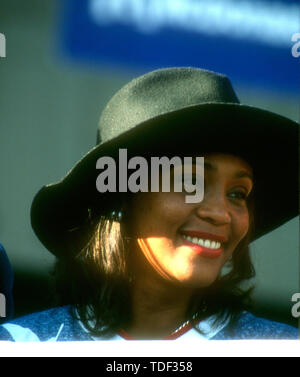 Pasadena, California, USA 15th July 1994 Singer Whitney Houston attends Pre-Game World Cup Ceremony Event on July 15, 1994 at the Rose Bowl in Pasadena, California, USA. Photo by Barry King/Alamy Stock Photo Stock Photo