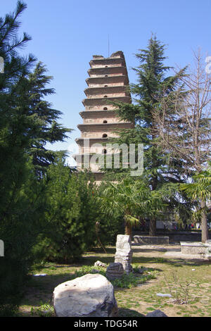 Ancient architecture of Xiangji Temple in Xi'an Stock Photo