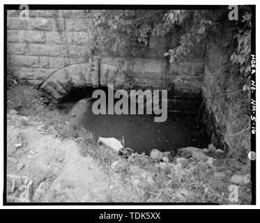 OUTLET TUNNEL LOOKING EAST - Two Mile Reservoir, Santa Fe River, intersection of Canyon and Cerro Gordo Roads, Santa Fe, Santa Fe County, NM Stock Photo