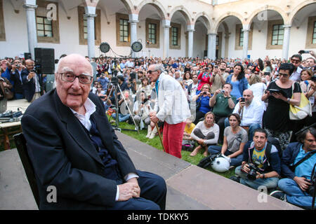 Palermo, Andrea Calogero Camilleri is an Italian writer, screenwriter, director, playwright and teacher. He taught directing at the National Academy of Dramatic Art. His narrative genre by Commissioner Montalbano from which the famous and highly successful television series of the same name was born is very famous. Palermo, Italy, 08/09/2018 Stock Photo