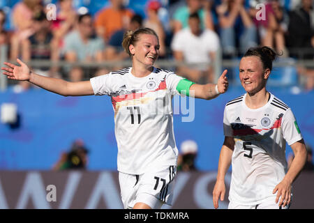 Montpelier, France. 17th June, 2019. 17 June 2019, France (France), Montpellier: Football, women: WM, South Africa - Germany, preliminary round, Group B, Matchday 3, Stade de la Mosson: Germany's scorer for 0:3, Alexandra Popp (l), cheers next to Marina Hegering. Photo: Sebastian Gollnow/dpa Credit: dpa picture alliance/Alamy Live News Stock Photo
