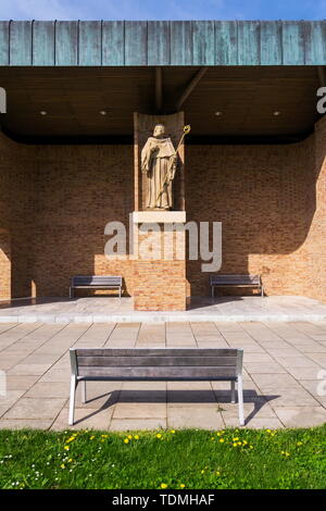 Saint Bernardus in public gallery of Saints before Pilgrimage Basilica of the Assumption of the Virgin Mary and St. Cyril and Methodius, Velehrad Mona Stock Photo