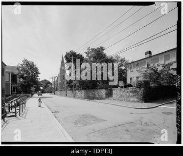 Pierce Street, looking southwest from the northeast corner of Courthouse Lane and Pierce Street. - East Greenwich, Roughly bounded by Division, Water, London, and Peirce Streets, East Greenwich, Kent County, RI; Public Archeology Laboratory, Incorporated, contractor; Adams, Virginia H, project manager; Vergara, M, transmitter; Brewster, Robert, photographer; Olausen, Stephen, historian; Harrington, Mary Kate, historian Stock Photo