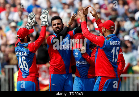 Meri Luiza Parker yalangoch Kokrak qafasining buzilishi porno