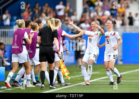 Montpellier. 17th June, 2019. Alexandra Popp (2nd R) of Germany celebrates after scoring during the group B match between Germany and South Africa at the 2019 FIFA Women's World Cup in Montpellier, France on June 17, 2019. Credit: Chen Yichen/Xinhua/Alamy Live News Stock Photo