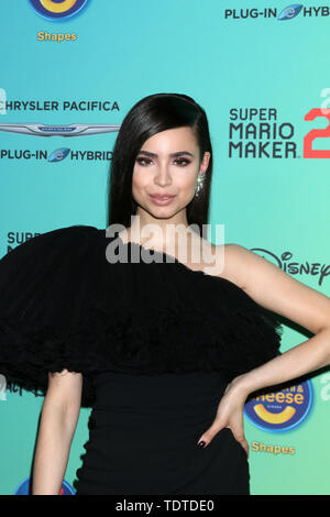 LOS ANGELES - JUN 16: Sophia Carson at the ARDYs: A Radio Disney Music