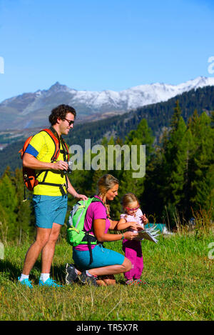 Family in mountain holidays at sainte Foy, France, Savoie, Tarentaise, Sainte Foy Stock Photo