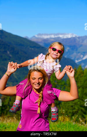 Mother an daughter in mountain holidays, France, Savoie, Tarentaise, Sainte Foy Stock Photo
