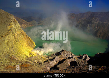 sulfuric lake of Kawah Ijen, Indonesia, Java, Bromo Tengger Semeru National Park Stock Photo