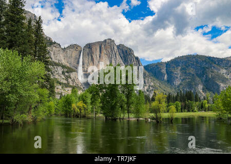 Thundering Yosemite Falls, Yosemite National Park, California Stock Photo