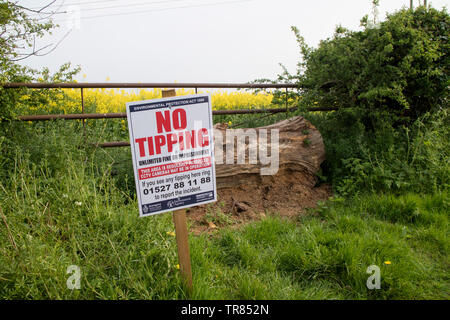 No tipping sign on a country lane, England, UK Stock Photo