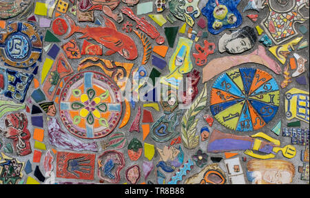 tile mosaic on bus stop bench, Broadway Blvd., Albuquerque, New Mexico Stock Photo