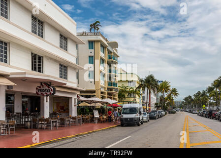 Miami, FL, USA - April 19, 2019: The TGI Fridays Bar at the historical Art Deco District of Miami South Beach with hotels, cafe and restaurants on Oce Stock Photo