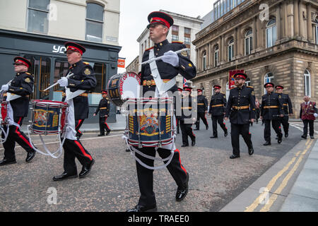 Glasgow, Scotland, UK. 1st June, 2019. Members taking part in the City of Glasgow Campsie Branch Club Apprentice Boys of Derry         Procession through the streets of the city from Holland Street to Glasgow Green including the laying of wreaths at the Cenotaph in George Square. Credit: Skully/Alamy Live News Stock Photo