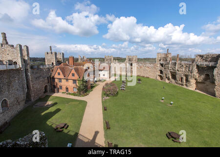 Framlingham Castle is a castle in the market town of Framlingham in Suffolk in England. An early motte and bailey or ringwork Norman castle was built Stock Photo