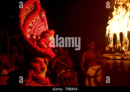Kathivanoor Veeran Theyyam - Theyyam is a popular ritual form of worship in Kerala, this picture shows Kathivanoor veeran theyyam Stock Photo