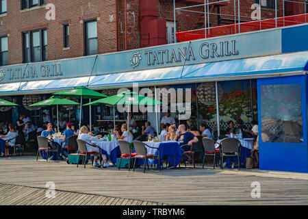 Tatiana Bar and Grill on the beach in the Brighton Beach neighborhood at early afternoon on spring day Stock Photo