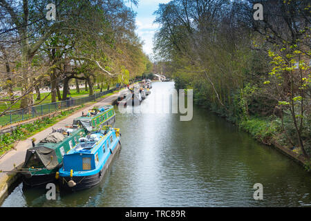 Regent's Canal from the bridge at Bonner Gatein Bethnal Green E2 London, United Kingdom Stock Photo