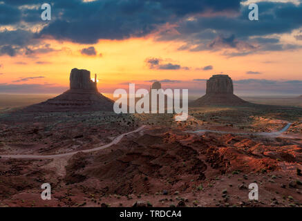 Beautiful sunrise at Monument Valley, Arizona - Utah, USA. Stock Photo