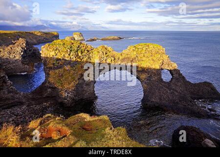 Gatklettur arch rock, Iceland, Vesturland, Snaefellsnes, Arnastapi Stock Photo