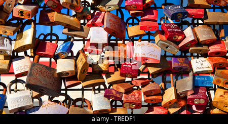 love locks on Hohenzollern Bridge, Germany, North Rhine-Westphalia, Cologne Stock Photo