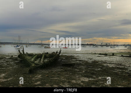 The shipwreck of minesweeper MMS 113 during low tide in Gosport, Hampshire, UK Stock Photo