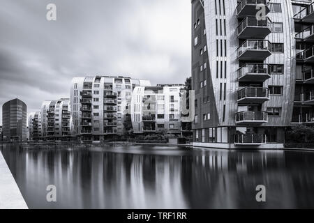 Black and white long exposure of modern apartment flats in Den Bosch, Noord-Brabant, Netherlands Stock Photo