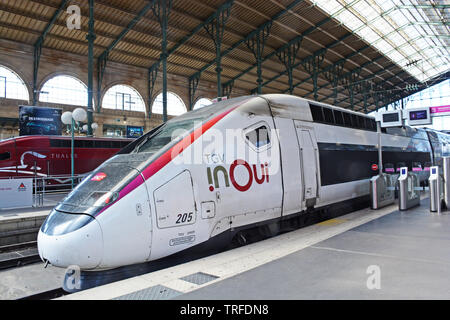 TGV InOui in North Railway Station, Paris, Ile-de-France, France Stock Photo