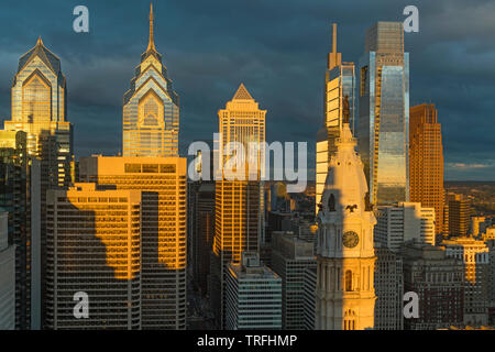 DOWNTOWN SKYLINE PHILADELPHIA PENNSYLVANIA USA Stock Photo