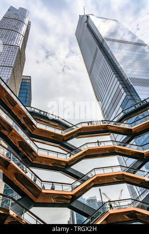 New York, USA,  30 May 2019. New York city's newest landmark attraction is the 'Vessel', a 150-foot tall steel structure by London-based designer Thom Stock Photo