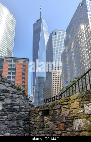 Contrast of NYC in Manhattan , NYC, US Stock Photo