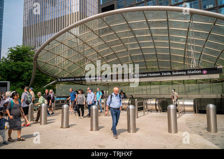 The 34th Street-Hudson Yards terminal on the 7 Subway line extension in New York disgorges hordes of tourist on their way to Hudson Yards on Sunday, June 2, 2019. (© Richard B. Levine) Stock Photo