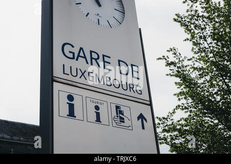 Luxembourg City, Luxembourg - May 18, 2019: Close up of a sign in front of Gare de Luxembourg, the main railway station serving the city. Stock Photo