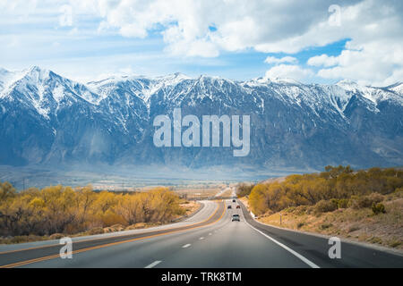 Beautiful Snow mountain range on Highway 395 in California, USA Stock Photo