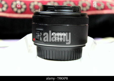 canon 50 mm prime lens with blurry background, view Stock Photo