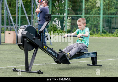 kids rowing machine