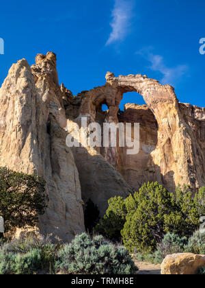 Grosvenor Arch, Cottonwood Wash Road 400, Grand Staircase-Escalante National Monument south of Cannonville, Utah. Stock Photo