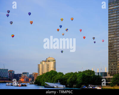 The Lord Mayor's Balloon Regatta 2019 Stock Photo